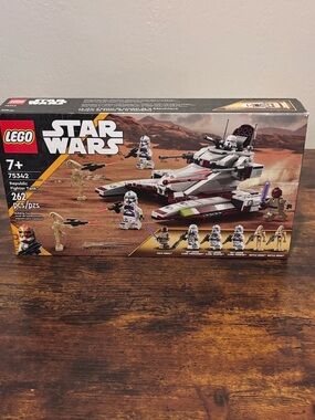 LEGO Star Wars Republic Fighter Tank 75342 – Retired • NEW Hard To Find
